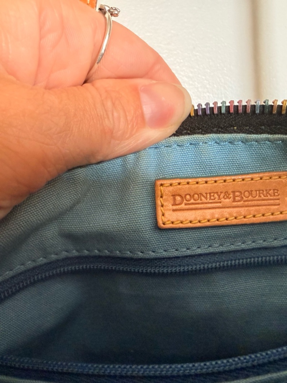 Dooney & Bourke Brown Multicolor DB Logo Shoulder Bag with Tan Trim - Picture 8 of 9